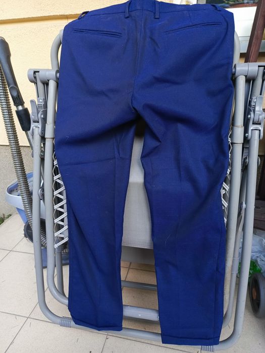 Garnitur Zara młodzieżowy nr 38 chabrowy.