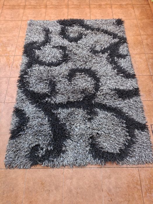 Carpetes (2) "impecáveis"