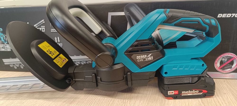 Nożyce do żywopłotu 51Cm DEDRA 18V + Adapter Metabo