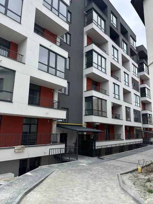 Продаж 2-кімнатної квартири 72 м² у ЖК «Галицький».