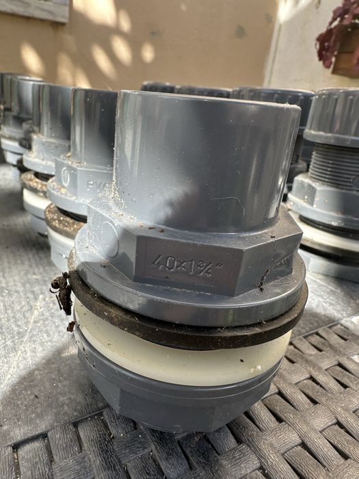 Passa muros pvc 40mm e outros
