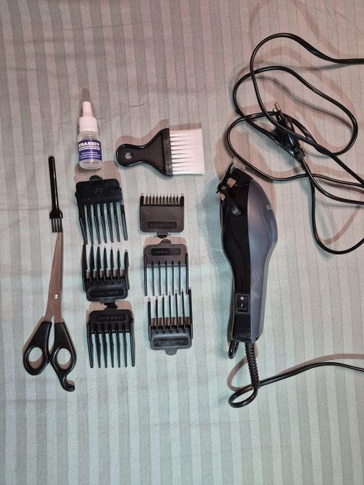 Машинка для стрижки волосся Scarlett