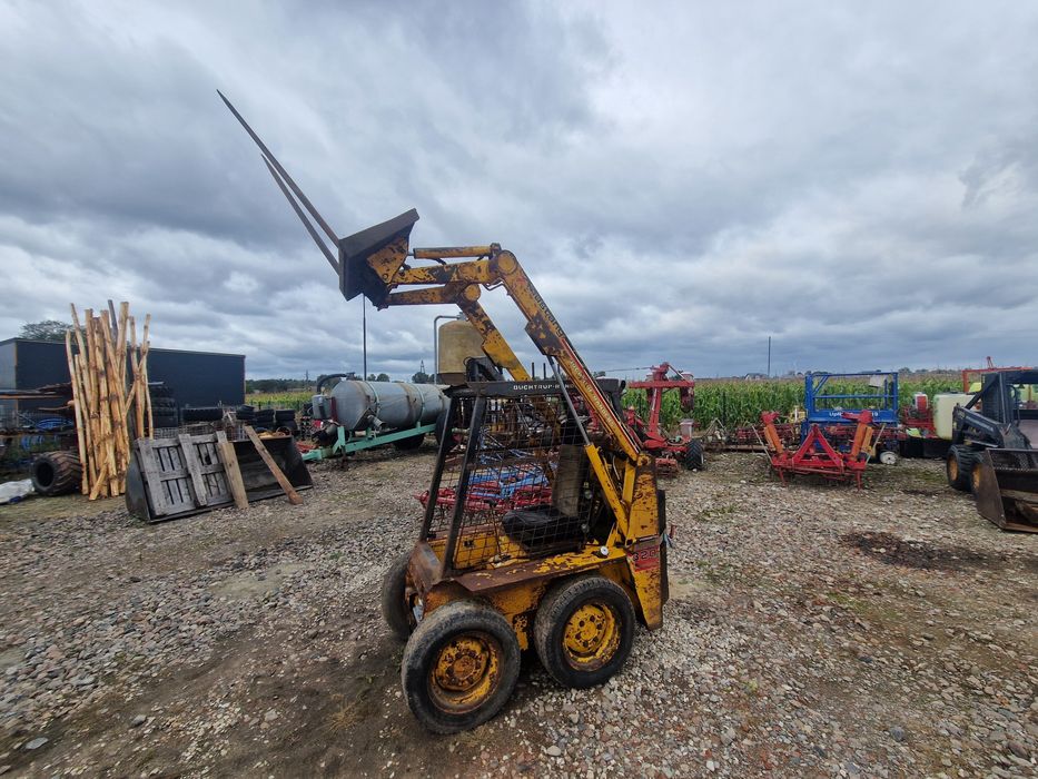 Ładowarka Mustang 320 New Holland Bobcat