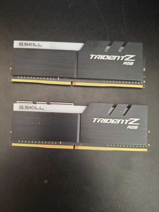 G.Skill TridentZ   DDR4  3200Mhz  CL14   2x8GB