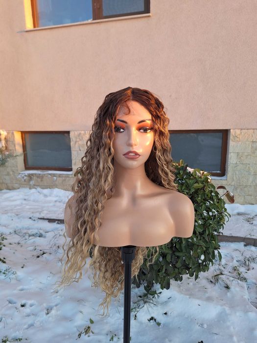 Długa Kręcona Peruka Ombre Z Koronką Z Przodu Lace Front Wig