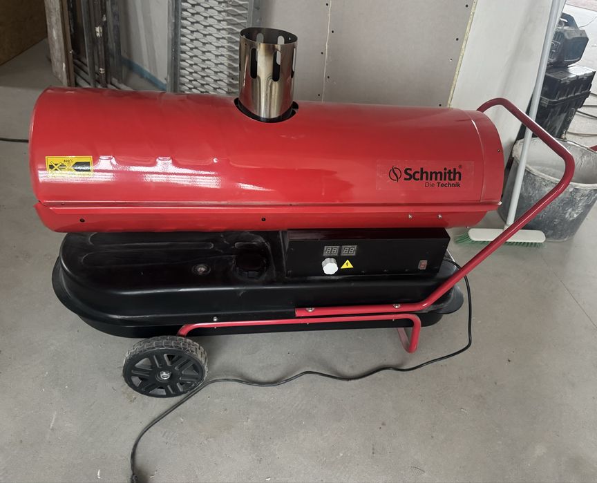 SCHMITH Nagrzewnica dmuchawa olejowa Z ODPROWADZANIEM SPALIN 30kW