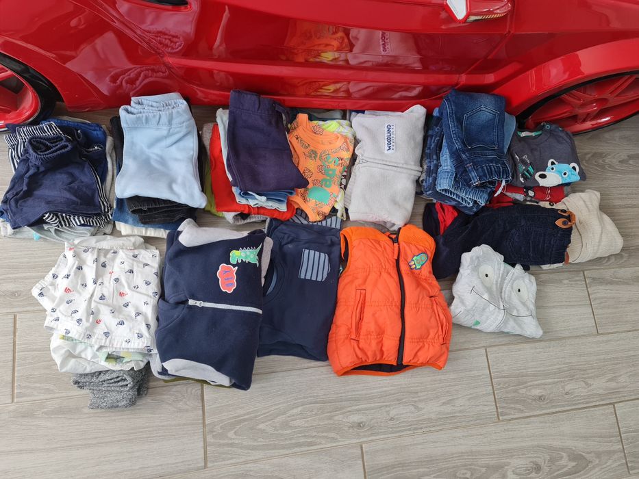 Paka ubrań dla chłopca rozmiar 74/80
