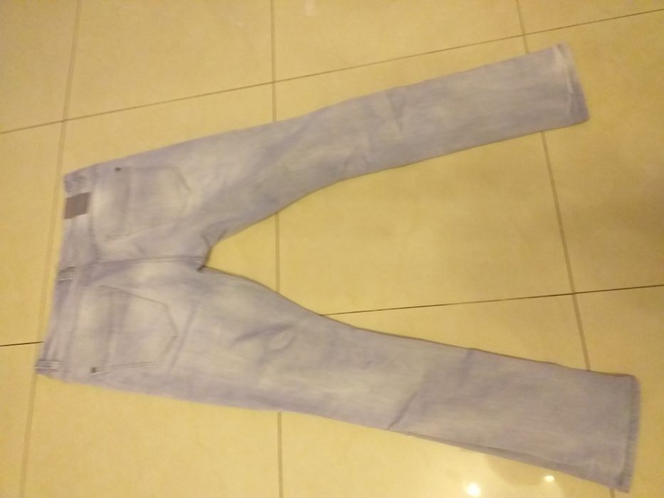 Spodnie jeans męskie