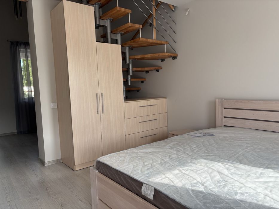 Оренда сучасного тауна в Гнідині . М. Бориспільська