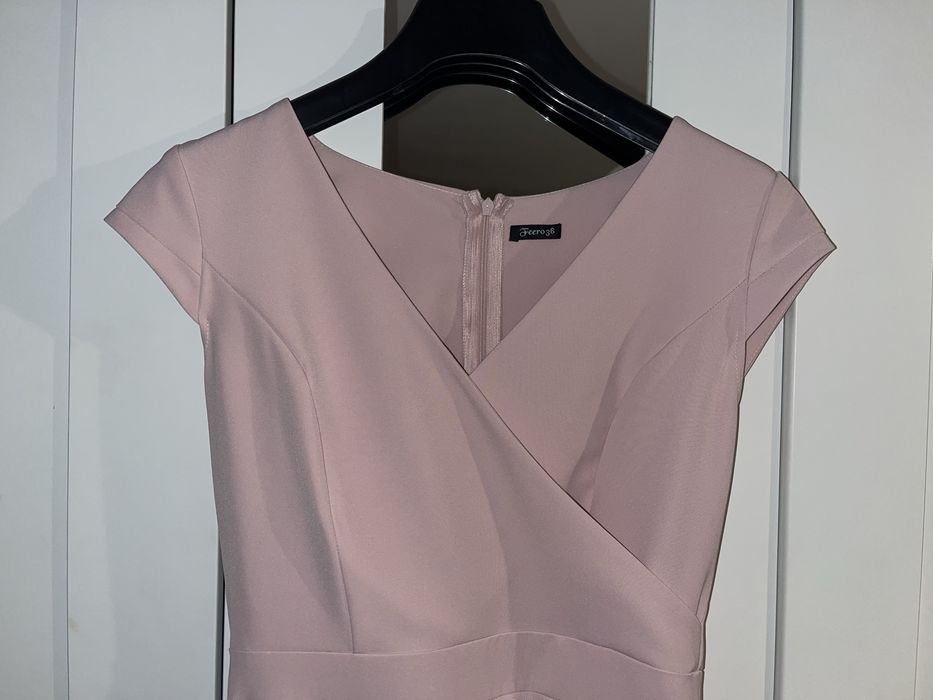 Elegancka sukienka idealna na komunię,chrzest, ślub rozm 36