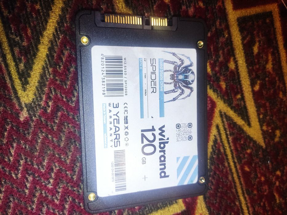 жосткий диск на 500GB+SSD 120 Gb