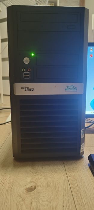 Zestaw Komputerowy Fujitsu