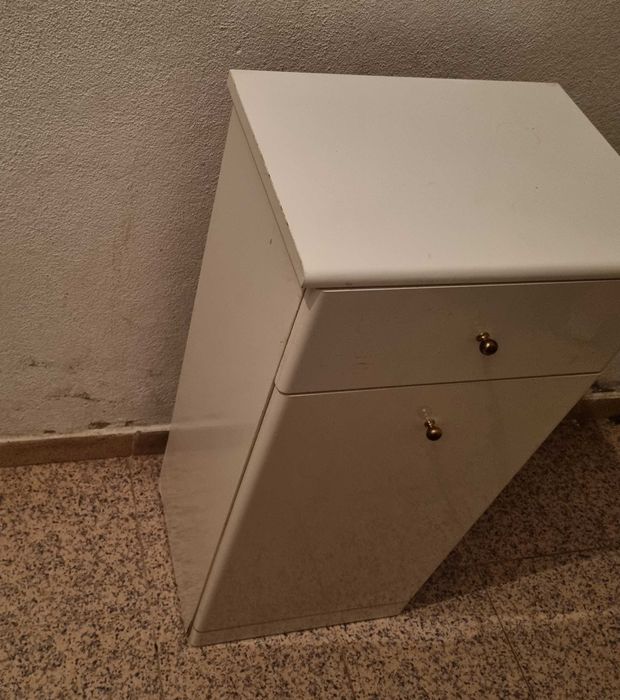 Movel Branco com Gaveta