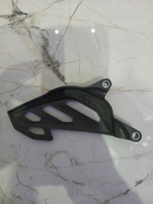 Osłona łańcucha napędowego  Yamaha WR450F WR 450 F 07/13r