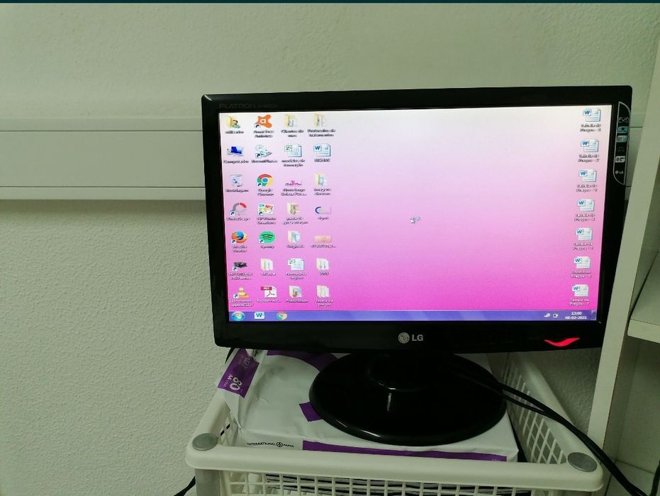 Monitor LG usado