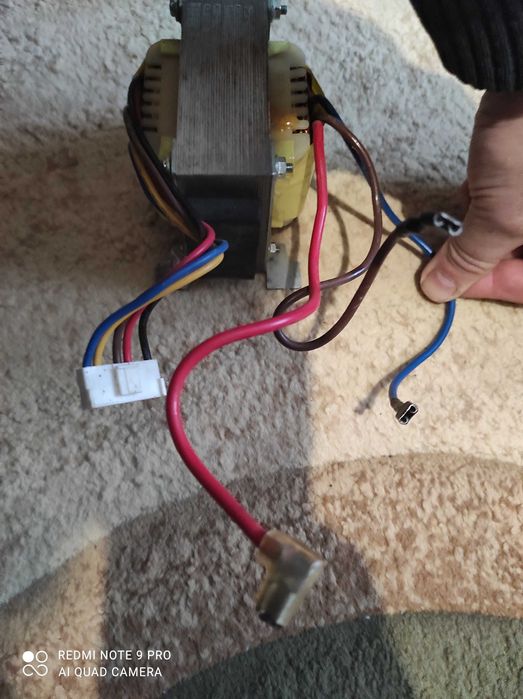 Трансформатор Ups Mustek 400