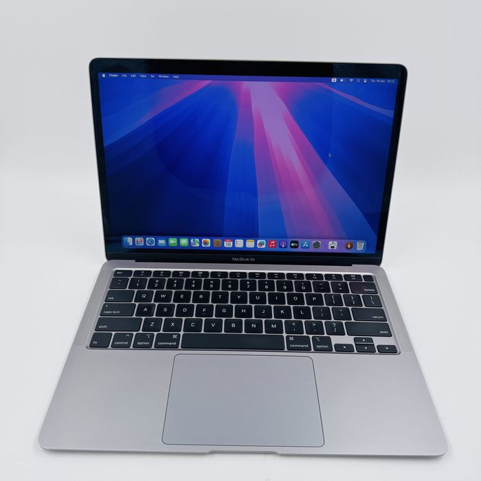 Apple Macbook Air 13 2020 i5 16GB RAM 256GB SSD IL6411