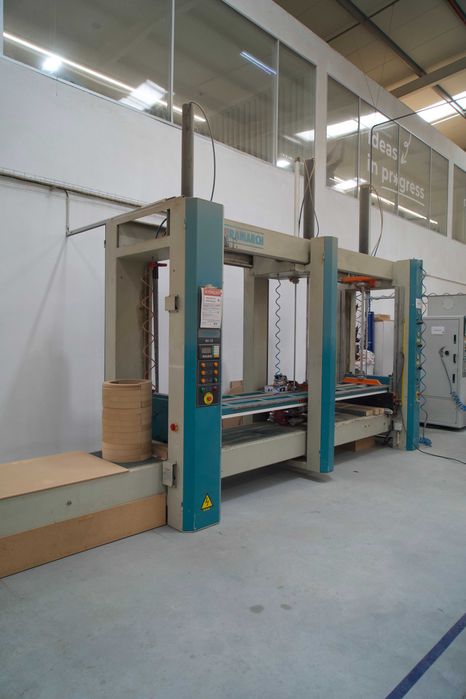 Prensa Corpos RAMARCH Automática