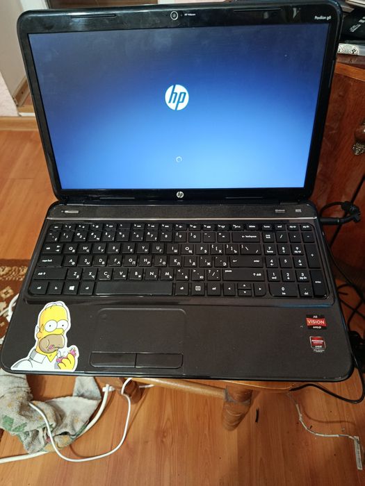 Продам ноутбук HP G6 a8 4500/8/500/Radeon 7670 2Gb акб 10 минут