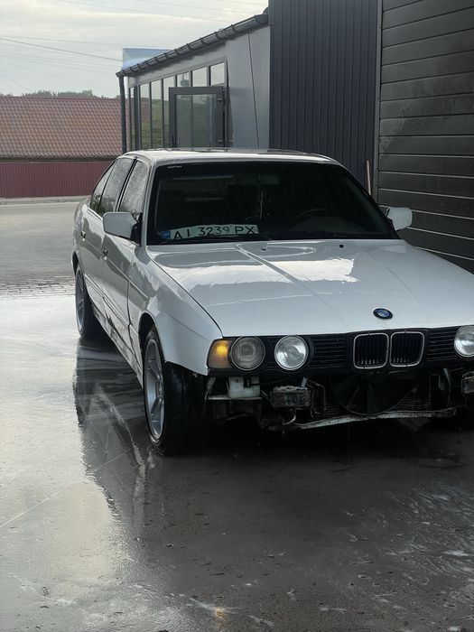 Bmw e34 не е32-е30