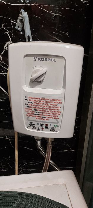 Sprzedam podgrzewacz do wody do prysznica 5,5 kW