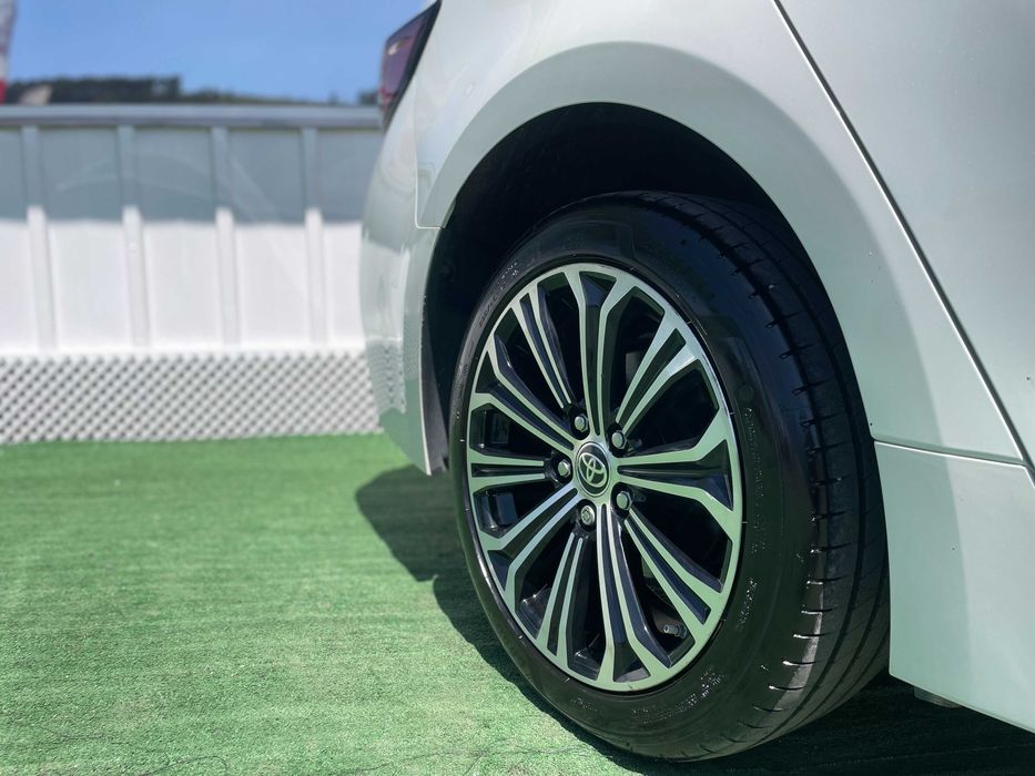 Toyota Corolla Touring Sports 1.8 Hybrid Comfort+P.Sport 2020 Nacional