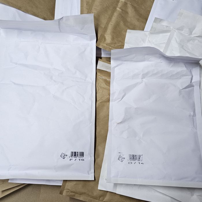 Koperty bąbelkowe powietrzne do wysyłki F16 D14