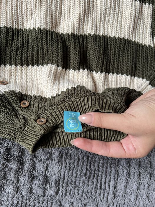 Вязаний теплий светер 128р
