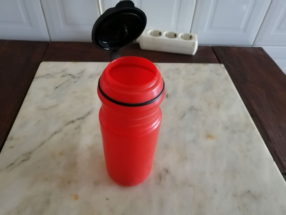 bidon de água para bicicletas