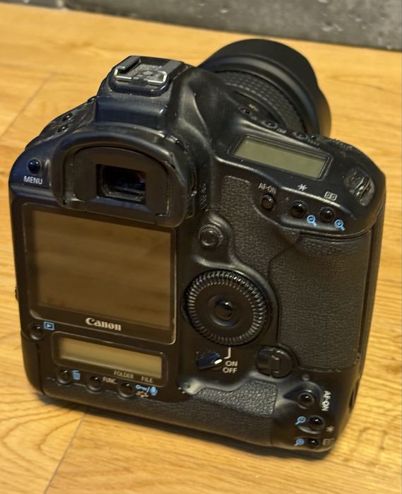 Canon EOS-1 Ds Mark III + obiektyw Tokina SD 16-28