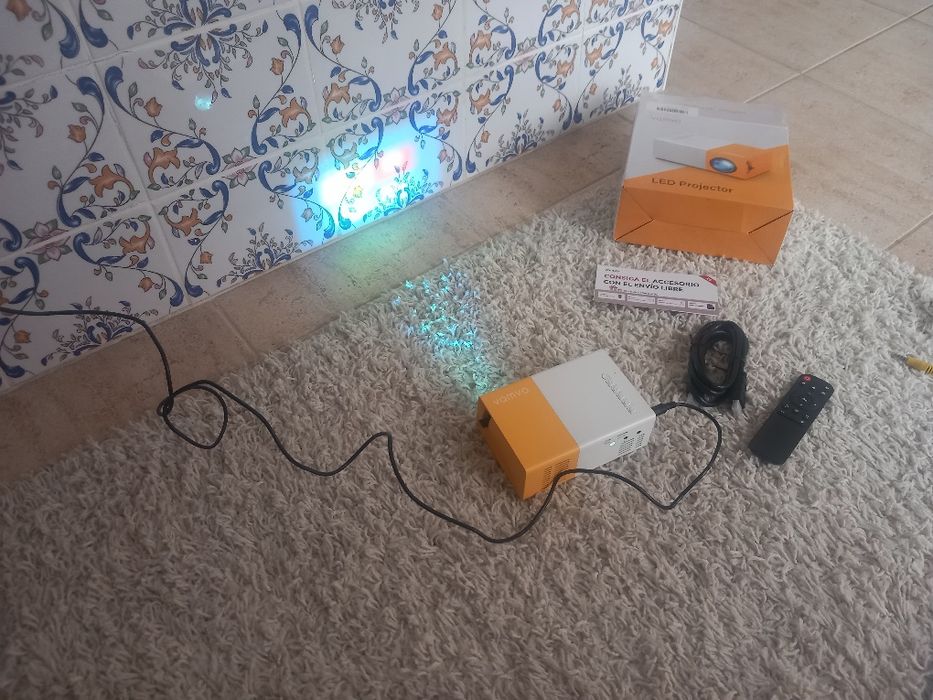 Led projetor multimedia