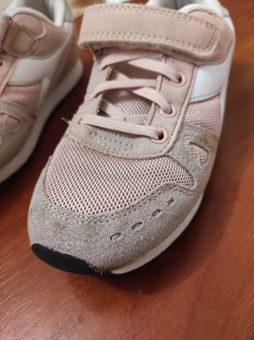 Дитячі демісезонні рожеві/персикові кросівки Diadora (33 розмір)