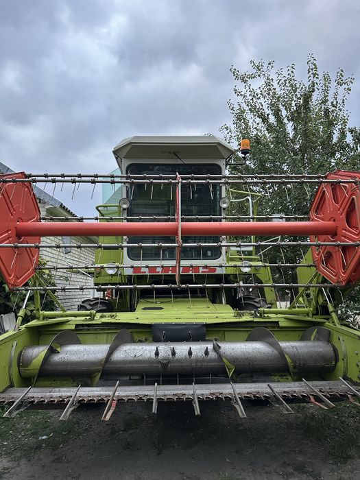 Claas Dominator 68 свіжопривезений