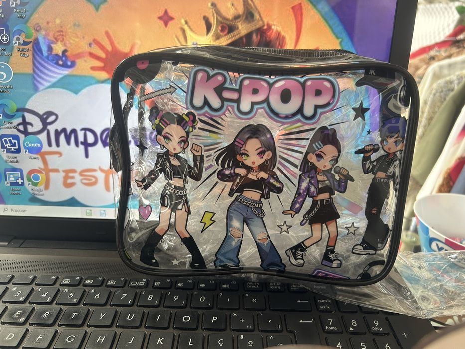 Bolsinha necessaire k-pop