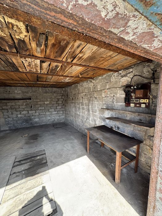 Гараж в кооперативі "Саксаганець"