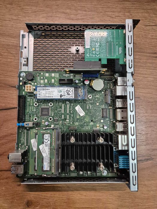 Komputer FUJITSU Thin Client FUTRO S940 Intel 4rdz. J5005 8GB 128GB