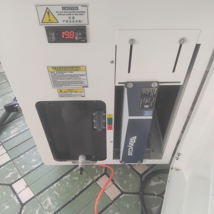 Maquina de decapar a laser