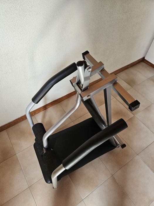 Máquina de abdominais