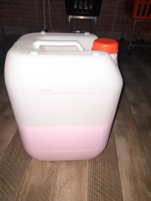 Bidões  de plástico