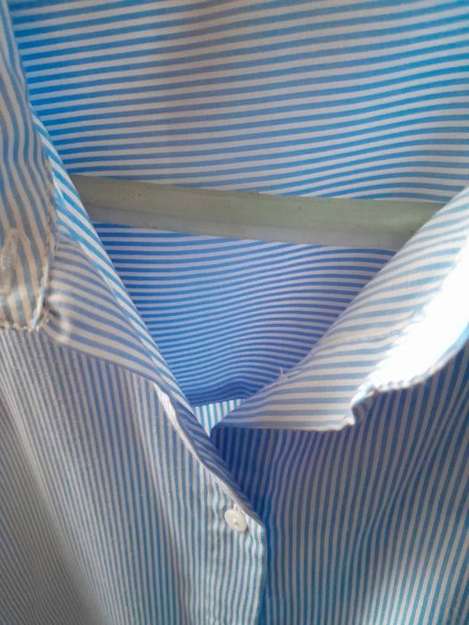 Жіноча сорочка Stradivarius.