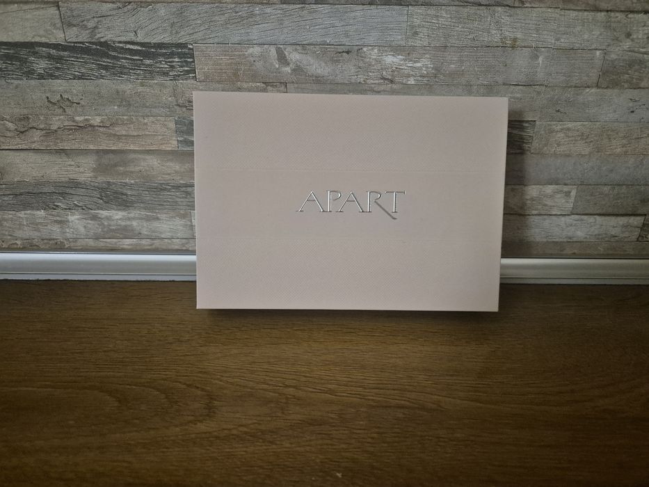 Pudełko Apart po kolczykach