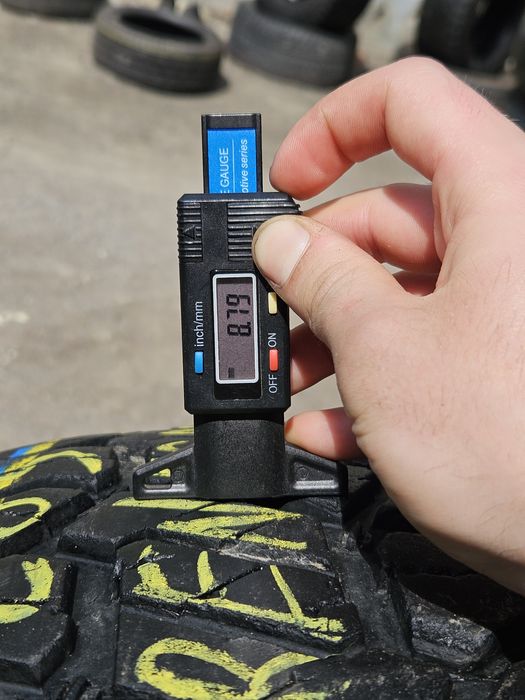 Шины БУ 285 60 R 20 Radar renegade R/T + пара всесезон