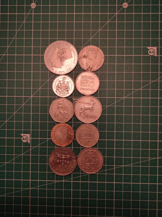 Moedas e notas de coleção