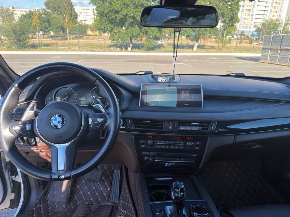 BMW X5M 50d