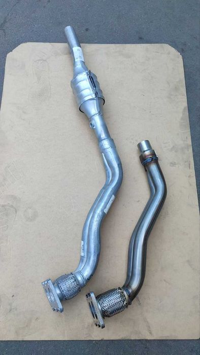 Труба приемная Шкода Октавия, Октавиа, Фольксваген Гольф 1.6 1999-2010