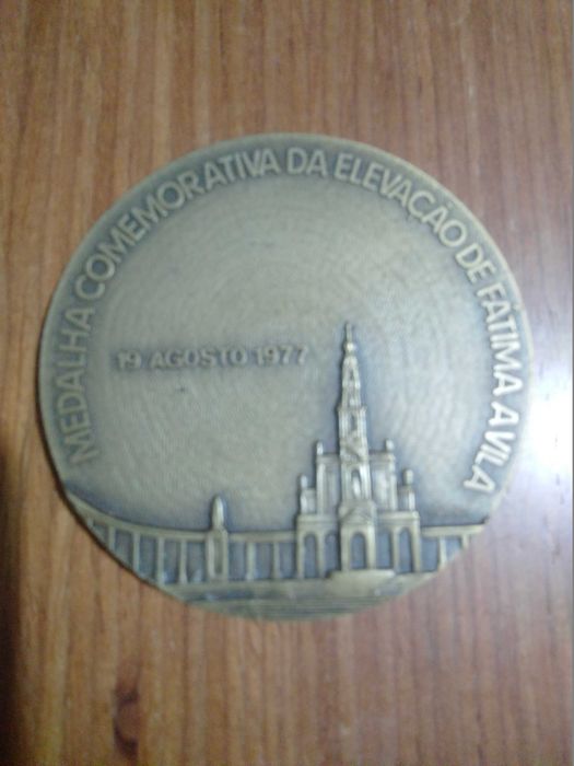 Medalha de Fátima - elevação a vila - 1977