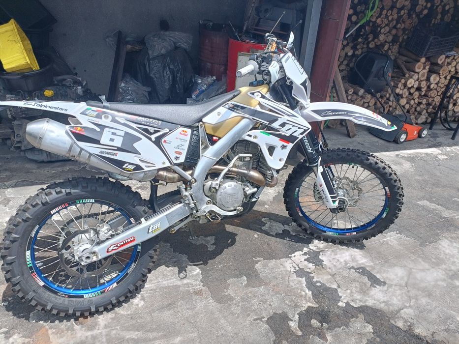 TM 250 Fi com M. Arranque