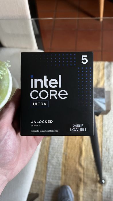 Intel Core Ultra 5 245KF Processor447462632640358400