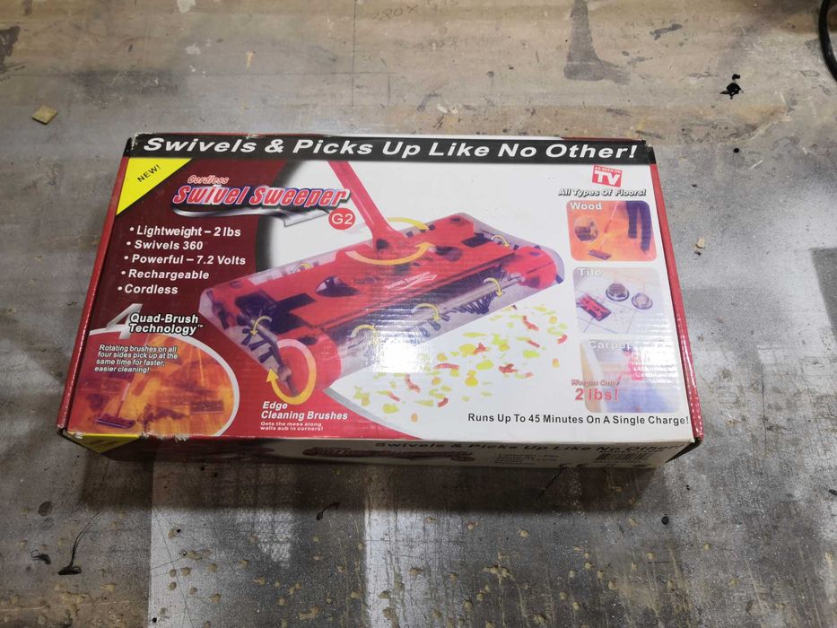 Аккумуляторный веник - пылесос.