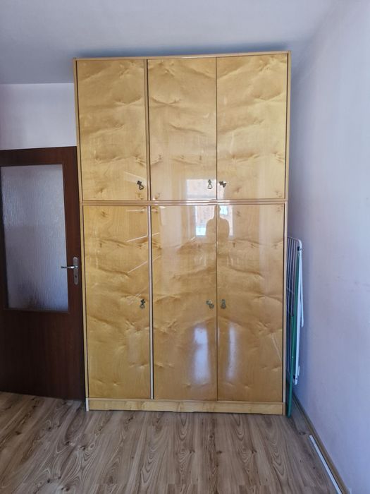 Szafa duza oddam za darmo